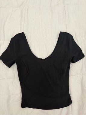 lululemon Black V-Neck Short Sleeve T-Shirt